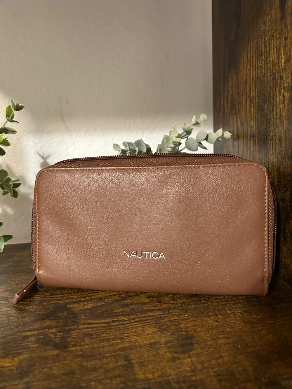 Nautica Brown Zip-Around Leather Wallet